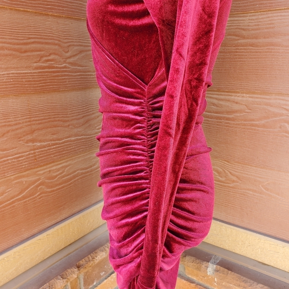 Guberry Burgundy Red Velvet Faux Wrap Ruched Long Sleeve Stretchy Plunge Dress - Picture 4 of 14